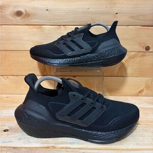 New Adidas Triple Black  Ultraboost 21 - Mens 8.5 / Womens 9.5 FY0306